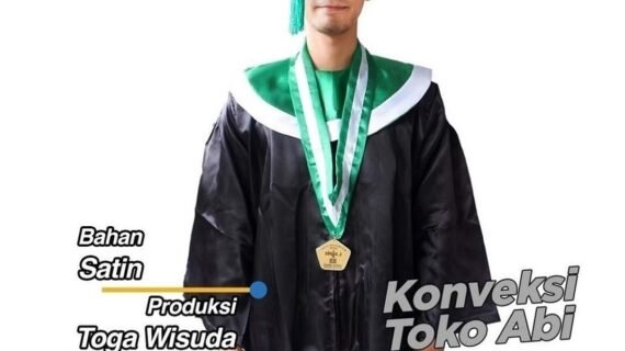 harga buat toga wisuda