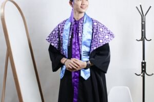 jual baju toga wisuda kampus