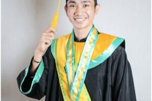 konveksi jasa pembuatan toga wisuda