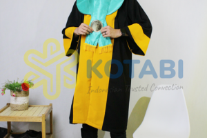 bikin toga wisuda jakarta