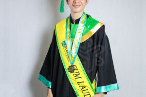 jual toga wisuda tegal