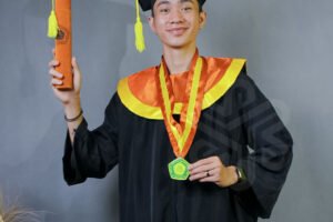 pembuatan toga wisuda sragen