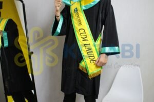 Konveksi Toga Wisuda Cipadu Larangan