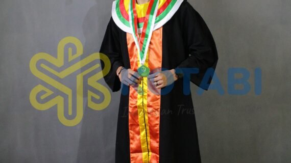 produsen toga wisuda jakarta