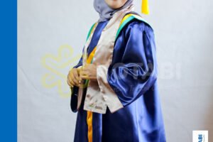 Jual toga wisuda batik