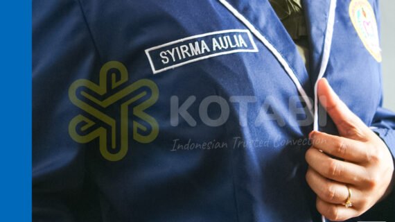 Jual Jas Almamater Di Padang