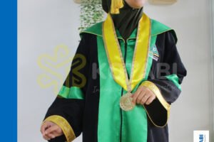 Jasa Jahit Toga Wisuda Sekolah