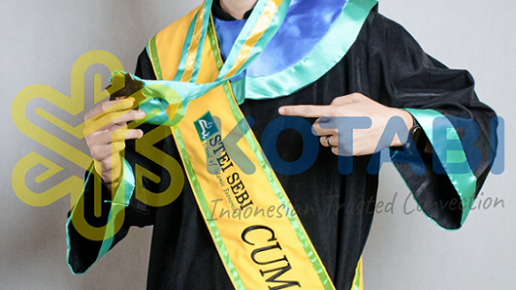 penjahit toga wisuda di tangerang