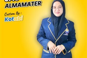 paket jas almamater topi