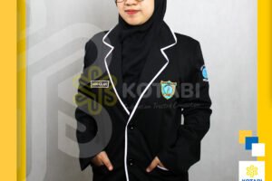 Bikin jas almamater salatiga