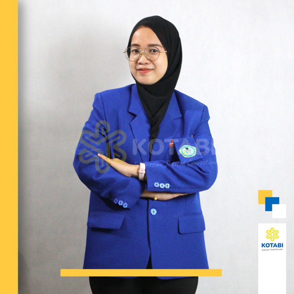 bikin jas almamater gunung kidul