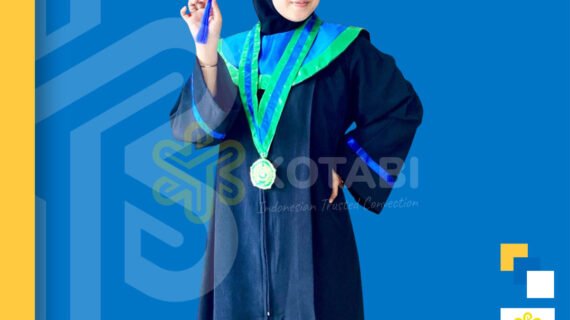 bikin toga wisuda pariaman