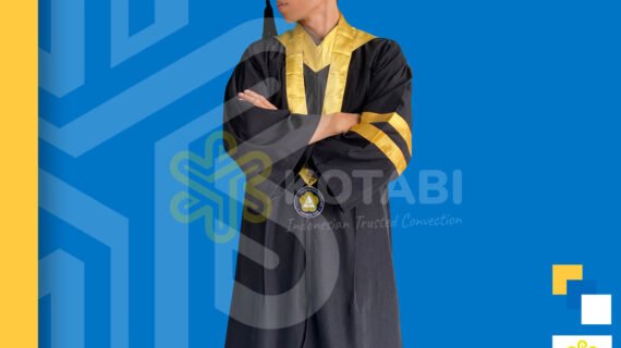 bikin toga wisuda parepare