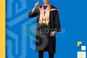 bikin toga wisuda tomohon