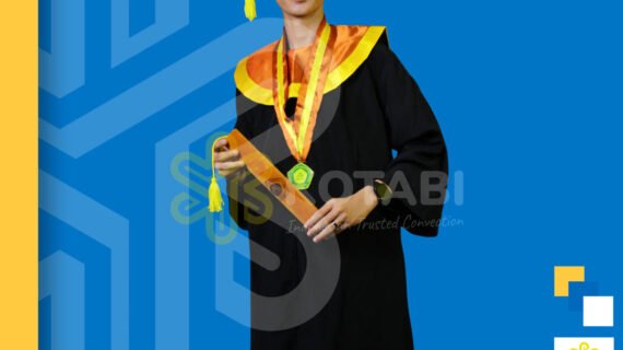 bikin toga wisuda tual