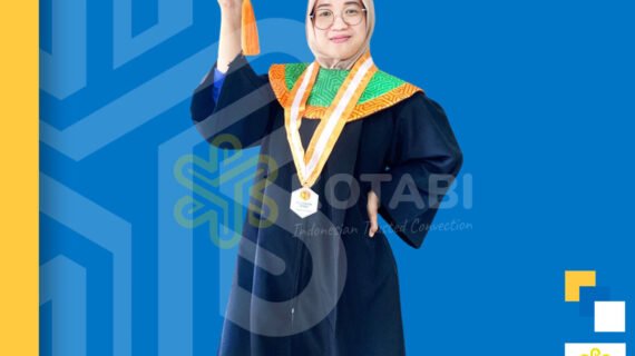 Jual Toga Wisuda Kampus Tangerang Selatan