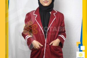 Konveksi Jas Almamater Warna Merah Maroon